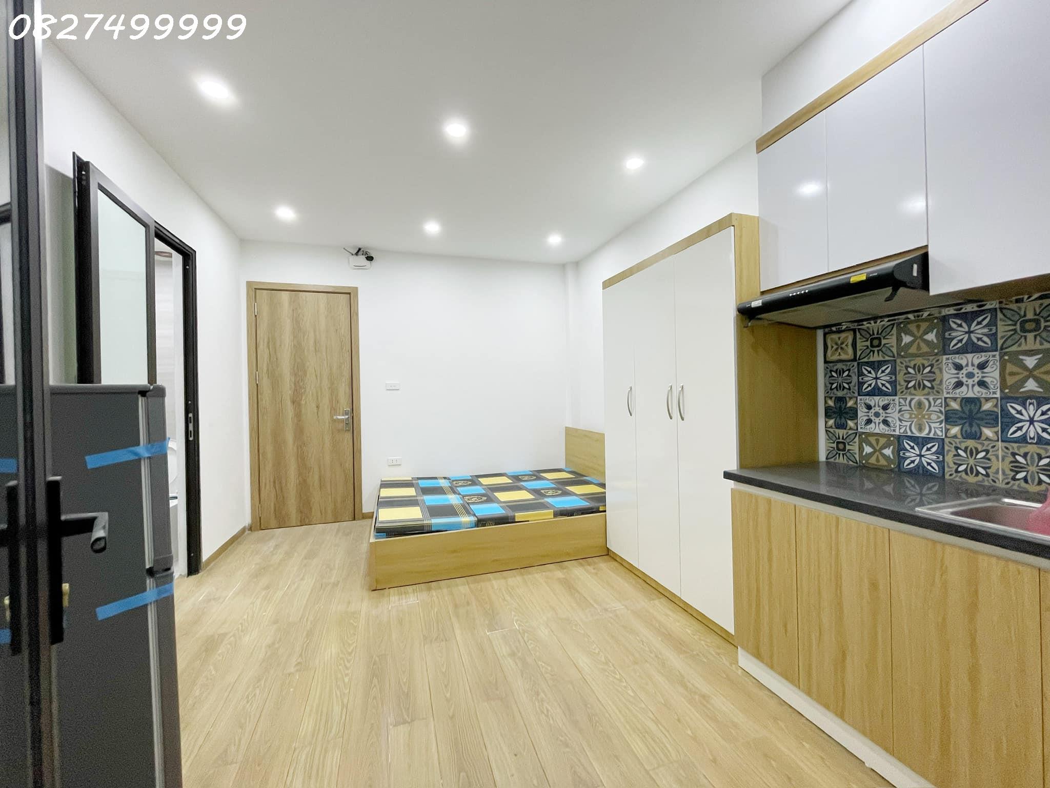 Bán tòa CHDV phố Trường Chinh, mới xây, 6 tầng, thang máy, ngõ ô tô, DT hơn 700tr/năm