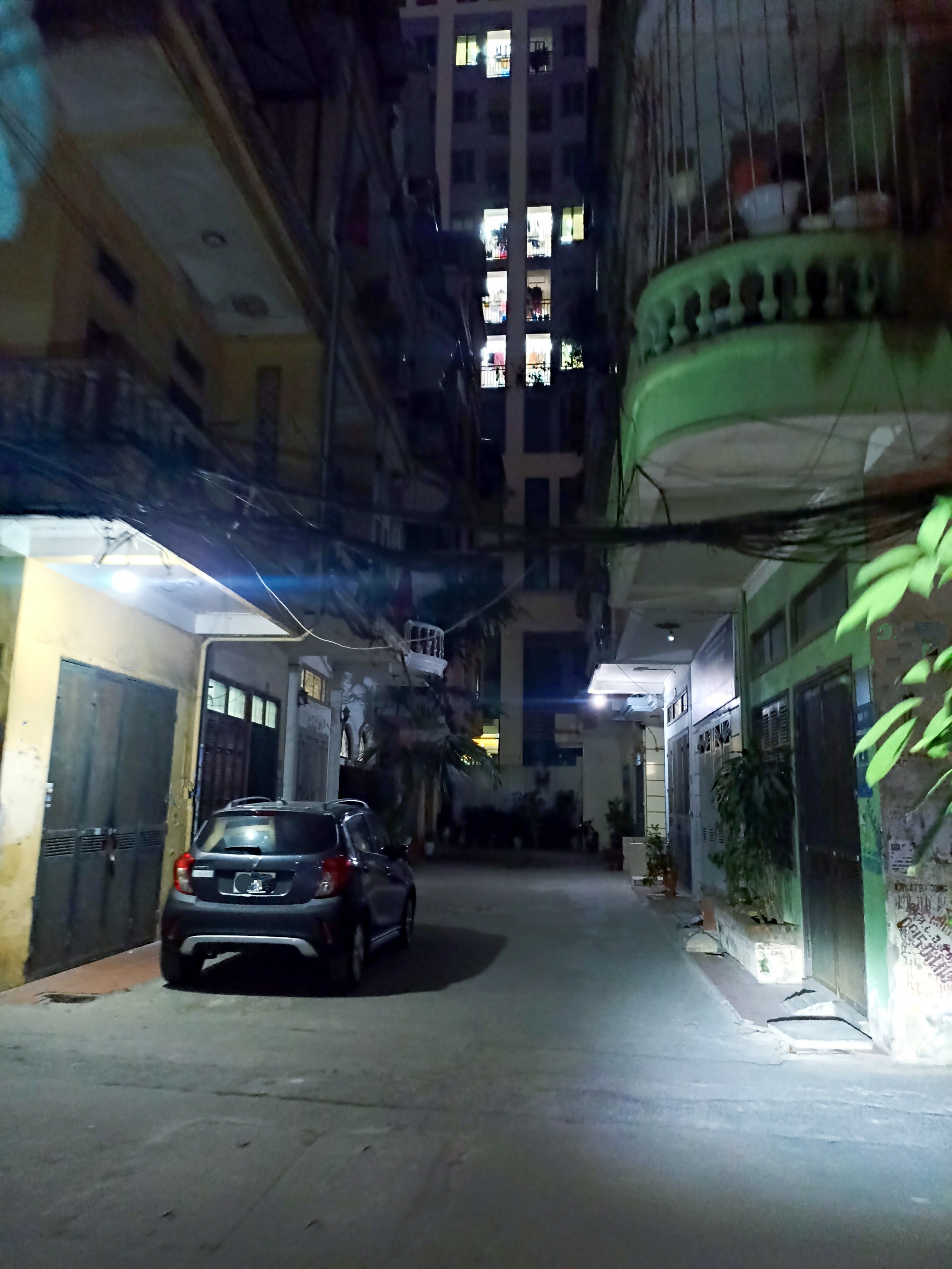 Siêu phẩm - Nhà ngõ ô tô tránh, phố Chiến Thắng - Diện tích 45m