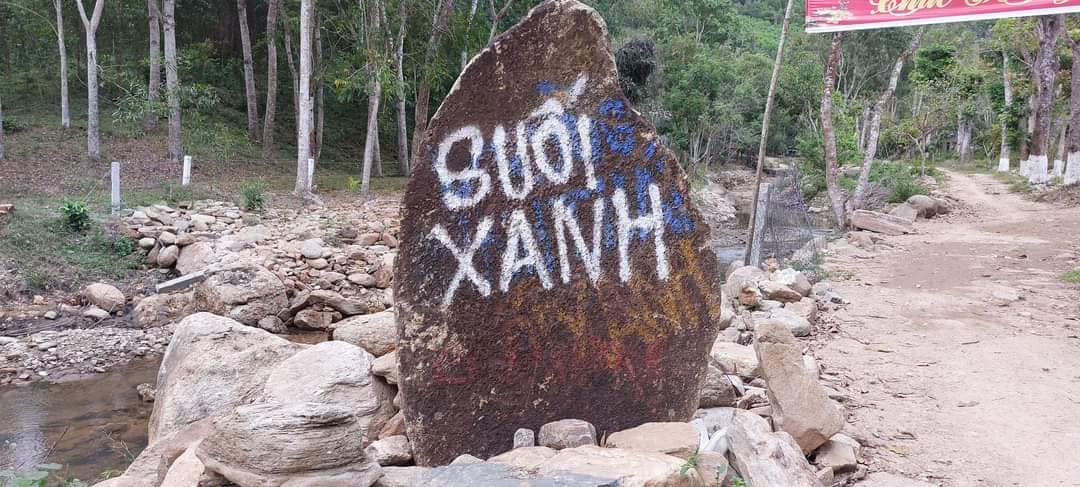 CẦN BÁN GẤP 90.000M2 ĐẤT KHU DU LỊCH QUẢNG NAM GÍ CHỈ 6,5TY LH LAN 0979248175