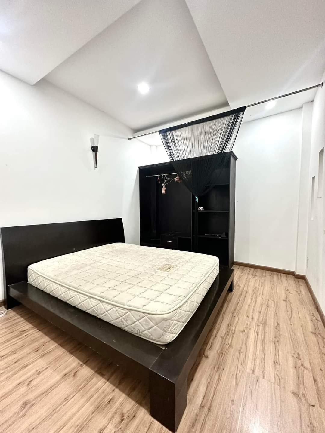 Ngộp Lũy Bán Bích - Tân Phú - 3 tầng - HXH10M Kinh Doanh- 70m2