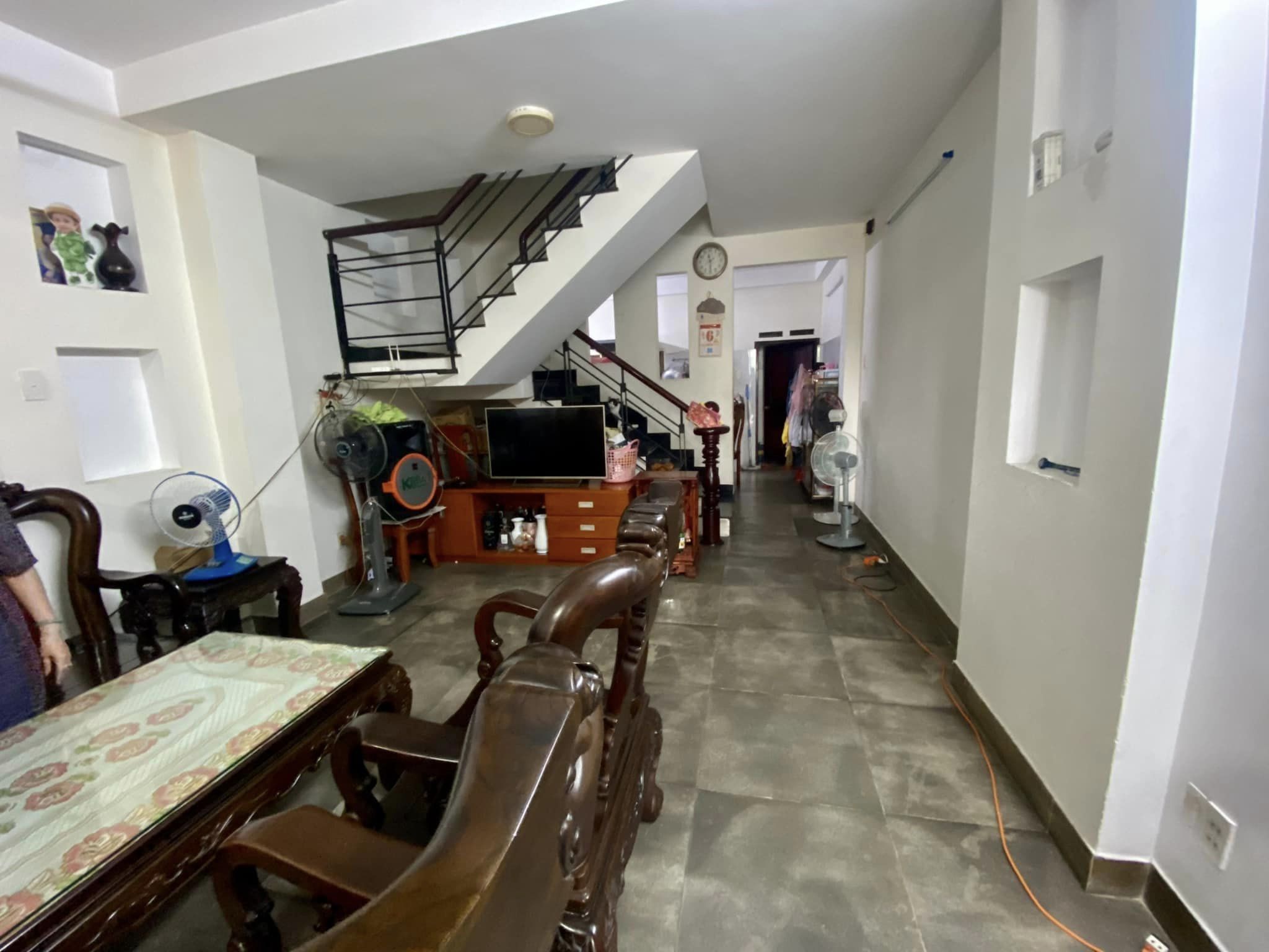 MẶT TIỀN GẦN NGUYỄN SƠN - 5 TẦNG CÓ HẦM - 7.9 TỶ -TL