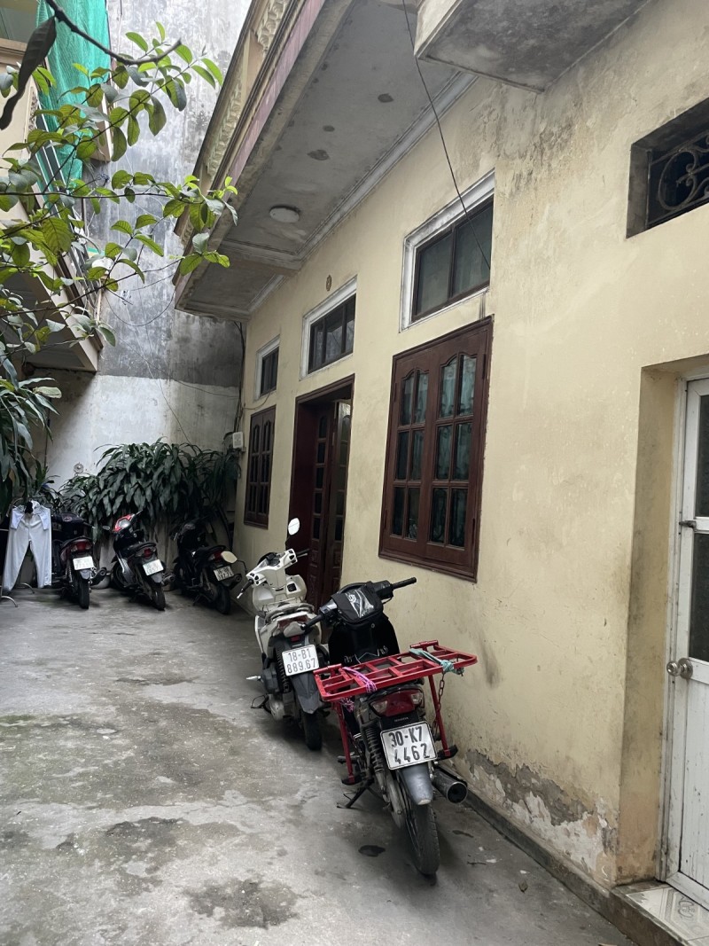 CHÍNH CHỦ CẦN BÁN NHÀ MẶT PHỐ HỮU TRUNG - HỮU HÒA, 51M2, 3.4 TỶ