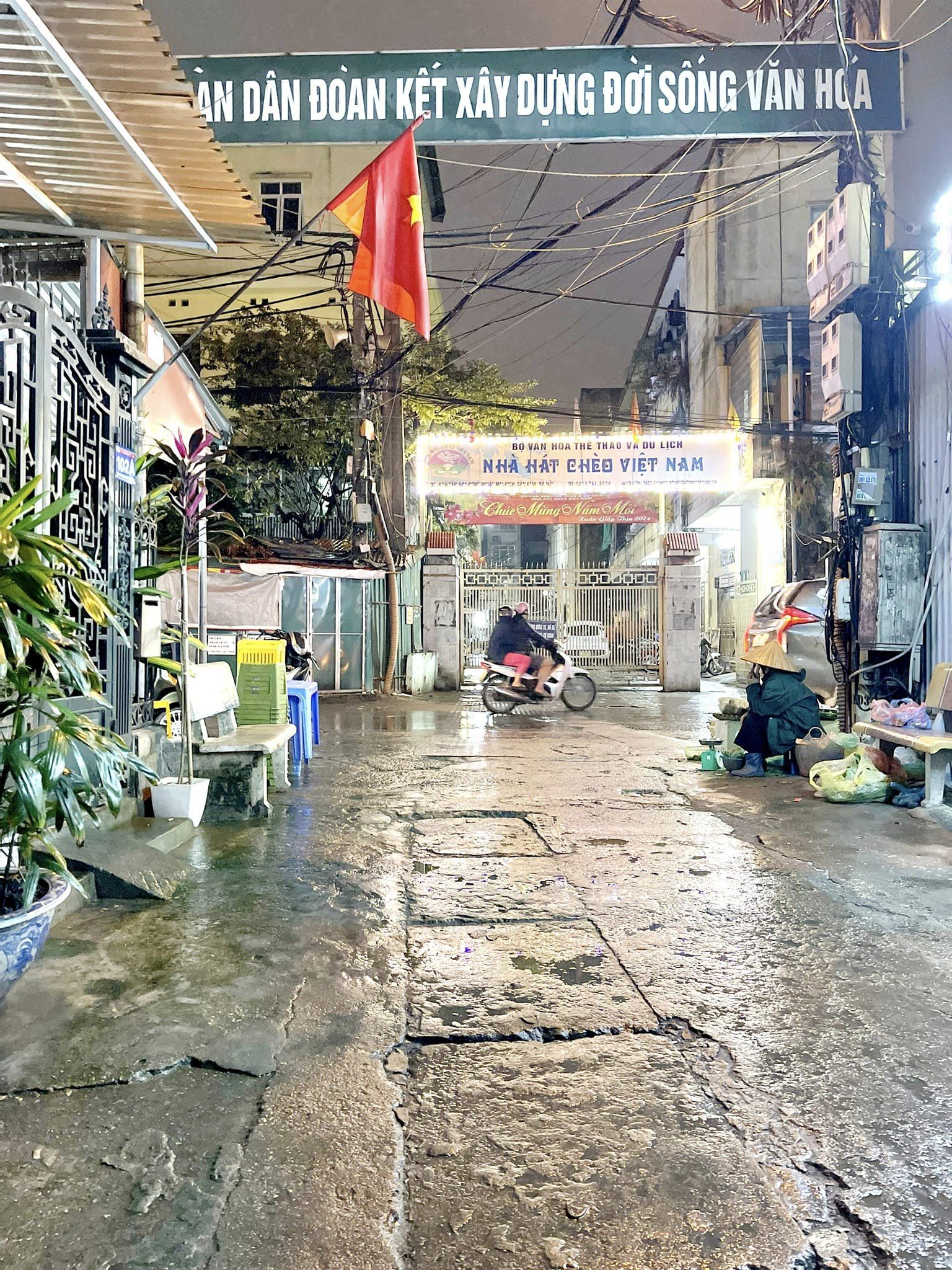 HOT O9 2628 5559 BÁN. Nhà Doãn Kế Thiện (Khu tập thể văn hóa nghệ thuật Mai Dịch) 60m², 4 tầng, MT 7m, Giá TL 20 tỷ Cầu