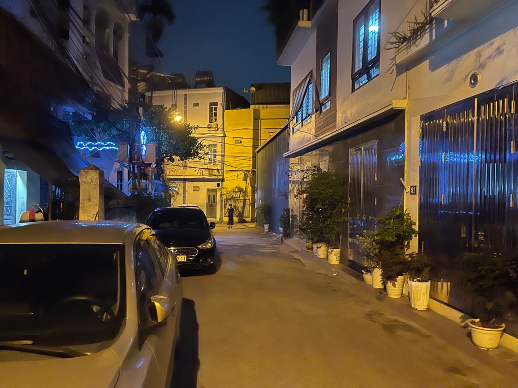 Bán nhà Nguyễn Văn Linh 50m,3 tầng, chỉ 3,5 tỷ. Giao thông thuận tiện liên tỉnh.