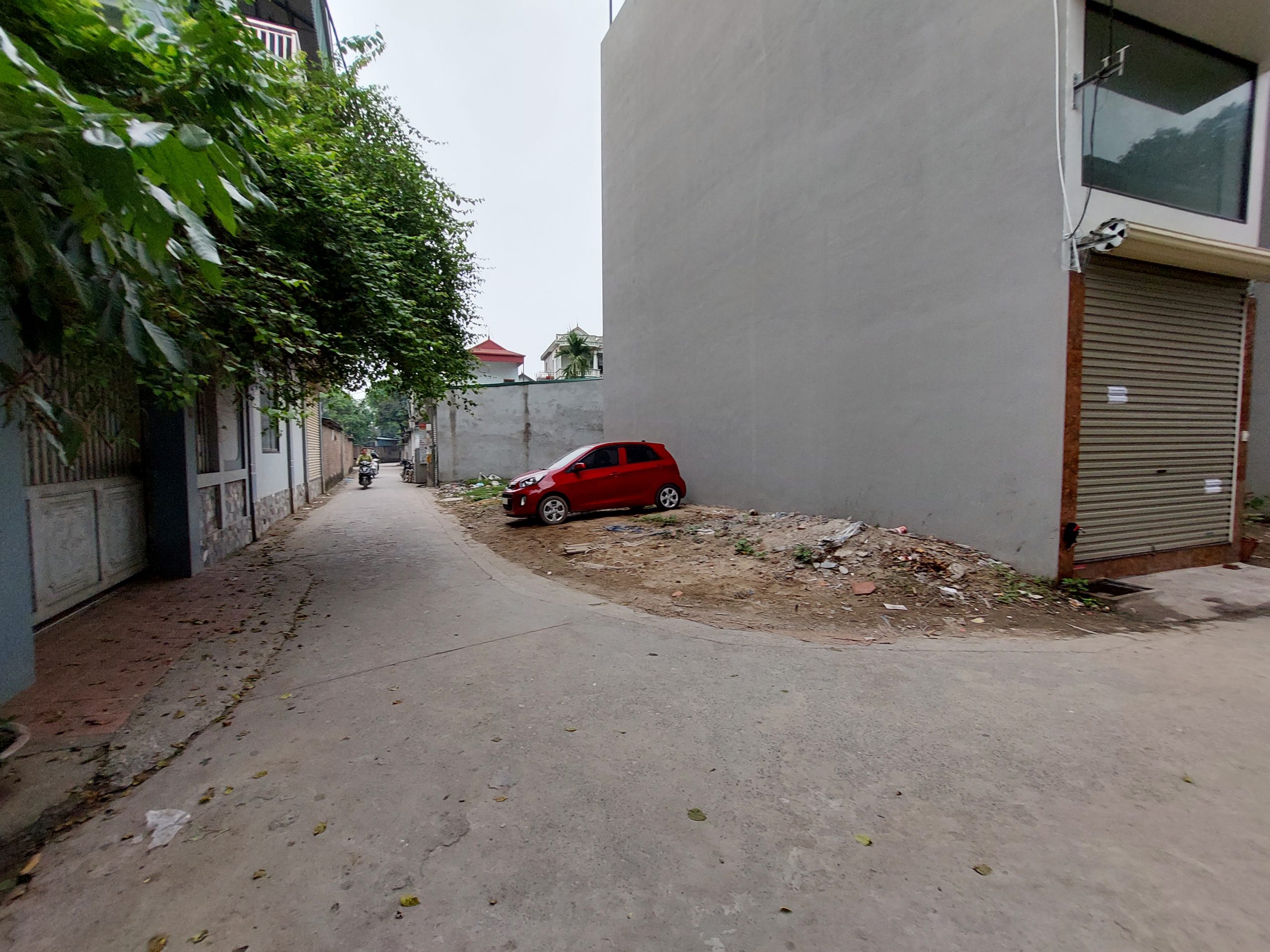 Bán gấp đất đẹp Liên Mạc, 37m, lô goc ô tô 7 chỗ, giá 2.6x tỷ