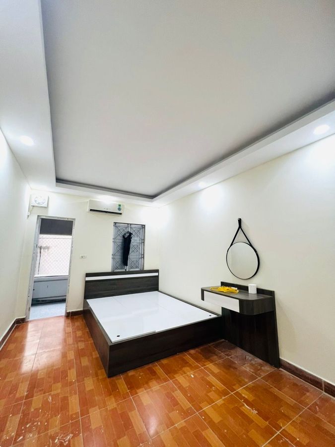 Chợ Khâm Thiên - Diện tích m26- 4 Tầng - Đống Đa