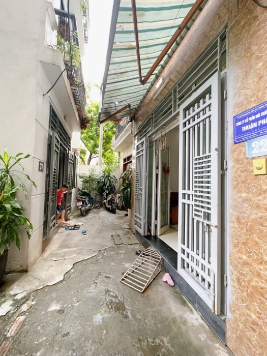 Bán nhà phố Ngọc Trì 48m, 2 tầng, 3,2 tỷ. Ô tô cách nhà 20m.