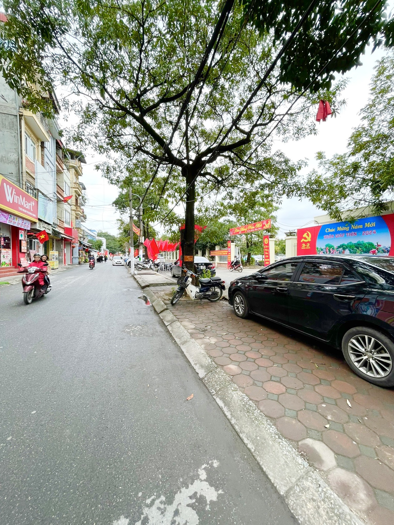 Nóng O9 2628 5559 BÁN. Nhà Cầu Diễn 119m², 4 tầng, MT 6.7m, Giá tl 24.5 Tỷ Bắc Từ Liêm