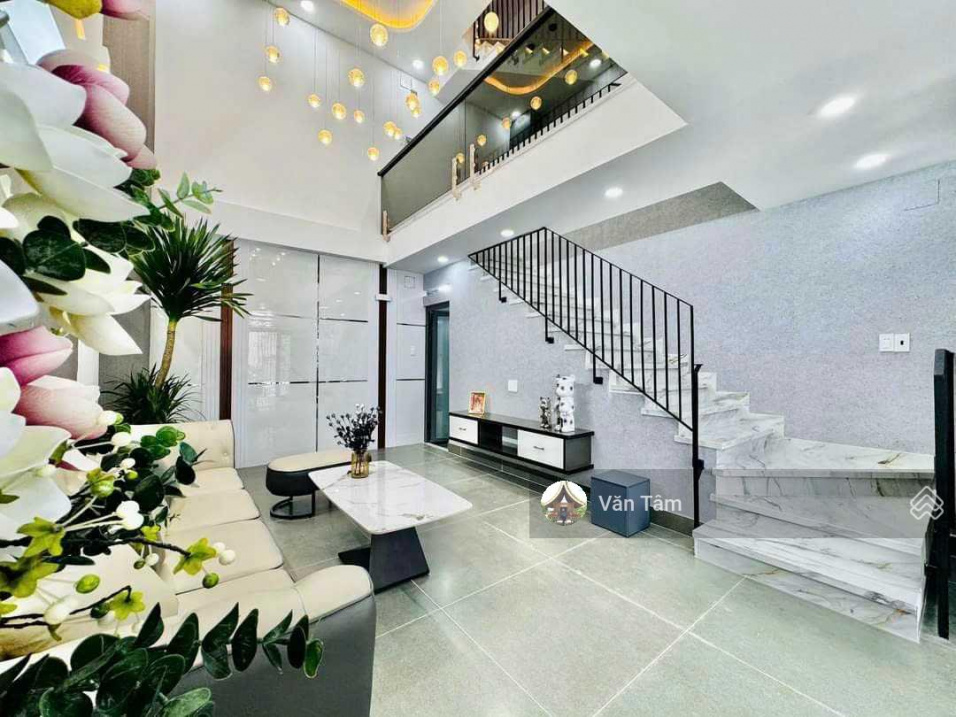 Sở hữu nhà mới đẹp hơn 11 tỷ! Hẻm xe hơi 8 mét, DT 67.5m2 (4.5x17m), kết cấu 4 tấm LH 0352 532 539