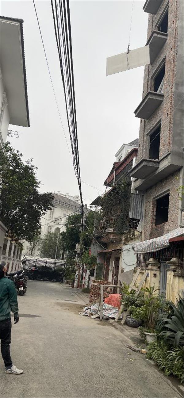 BÁT KHỐI - LONG BIÊN DIỆN TÍCH 120M2