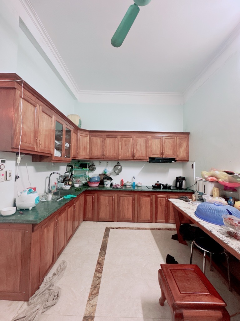 Nhà đẹp ngõ ba gác đua, gần ô tô tránh, trung tâm, Gia Thuỵ, 62M, 5.5x tỷ