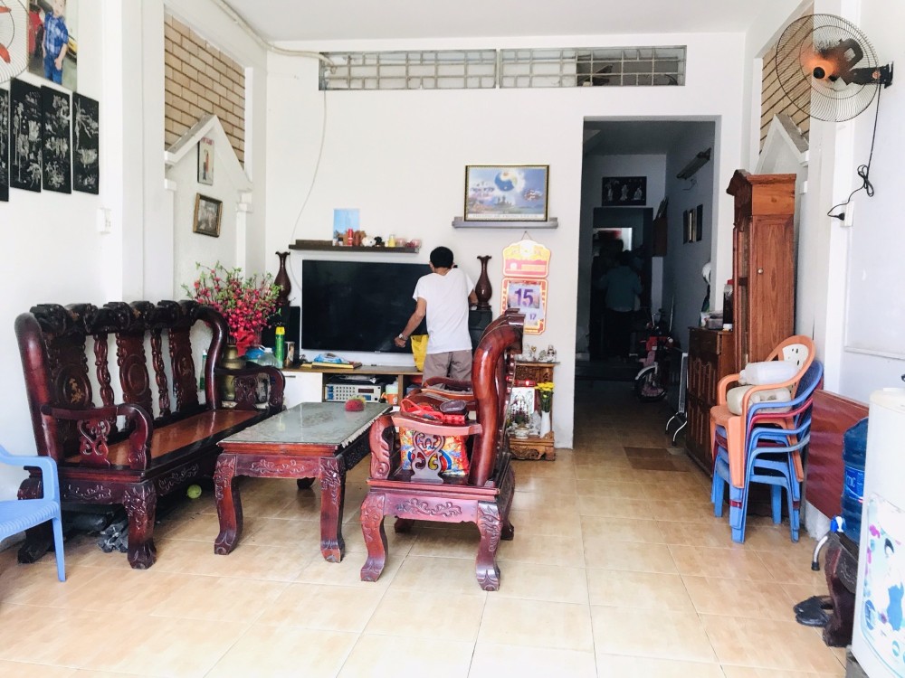 Bán nhà đường số 5, Bình Tân 68m2. 2 Tầng BTCT giá 5 tỷ