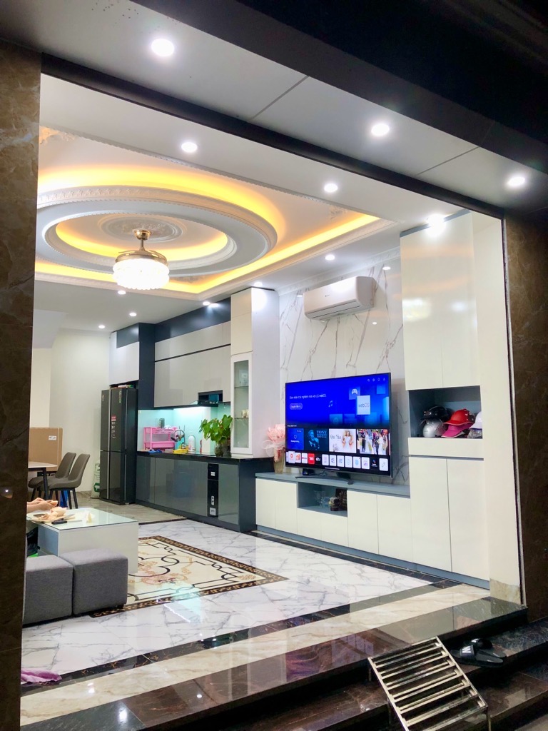 Nhà đẹp ngõ ô tô morning, trung tâm, Việt Hưng, 42M, 4.9x tỷ