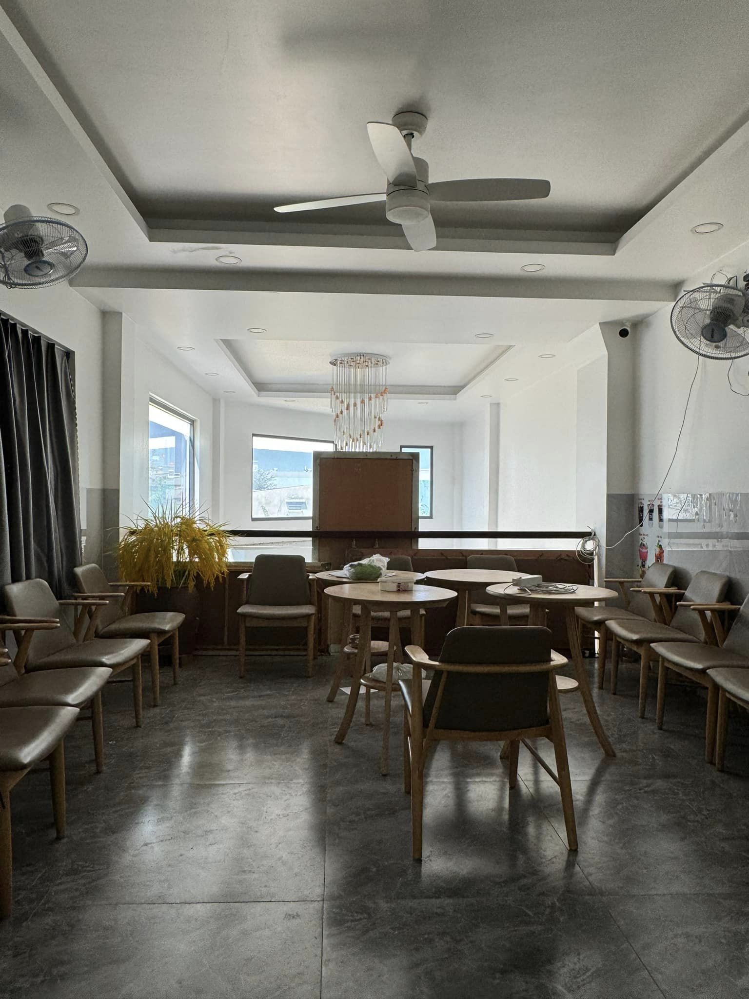 NHÀ ĐẸP Ở NGAY - 75M2 - 3 TẦNG - HẺM XE HƠI QUAY ĐẦU - CHỈ VỚI 6 TỶ 5