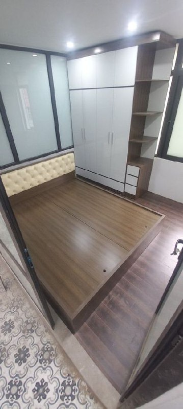 Khâm Thiên - Diện tích 39m2 - 4 Tầng - 3.99 Tỷ - Đống Đa