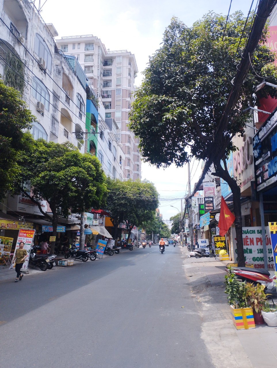 Ngộp HXH Thiên Phước - NGay Lữ Gia- Quận 11 - 5 tầng - 56m2