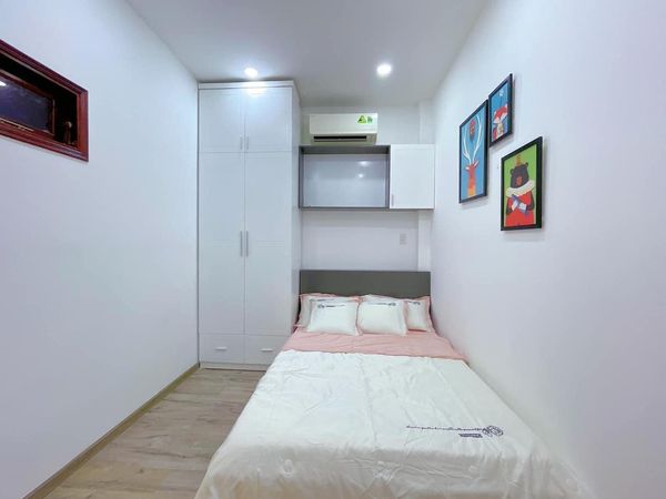 Dòng tiền 35tr/th chỉ nhỉnh 8tỷ gần CV LÊ THỊ RIÊNG CHDV 5 tầng 4mX20m