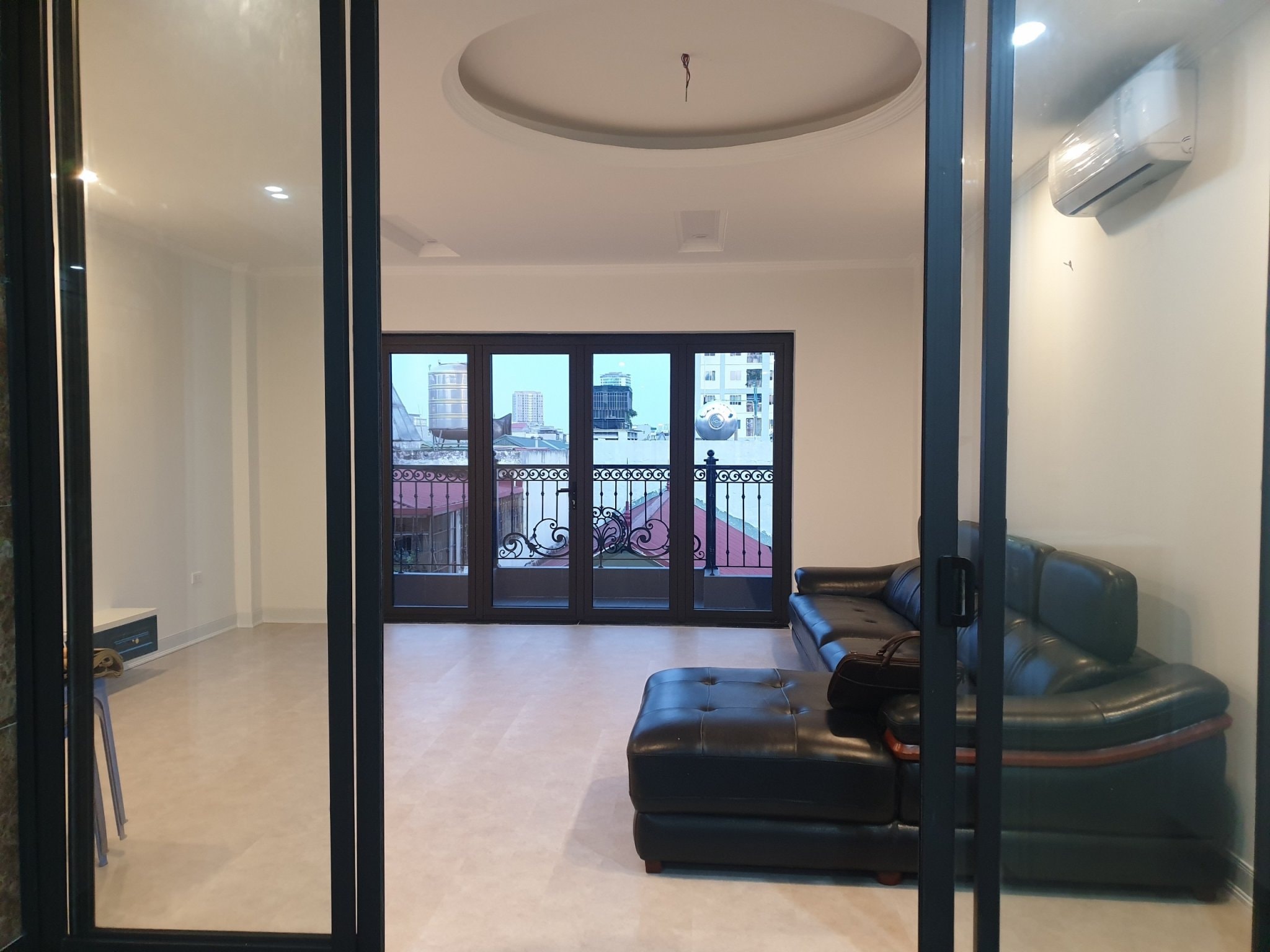 Mặt Phố Xã Đàn Mặt Tiền 9M 150M2 90 Tỷ - 2 Mặt Phố Trước Sau