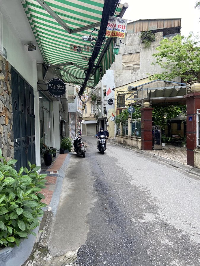 Bán Nhà Mặt Phố Núi Trúc Quận Ba Đình. 219m Xây 8 Tầng Nhỉnh 40 Tỷ. Cam Kết Ảnh Thật Mô Tả Chính Xác. Chủ Cần Bán Nhanh