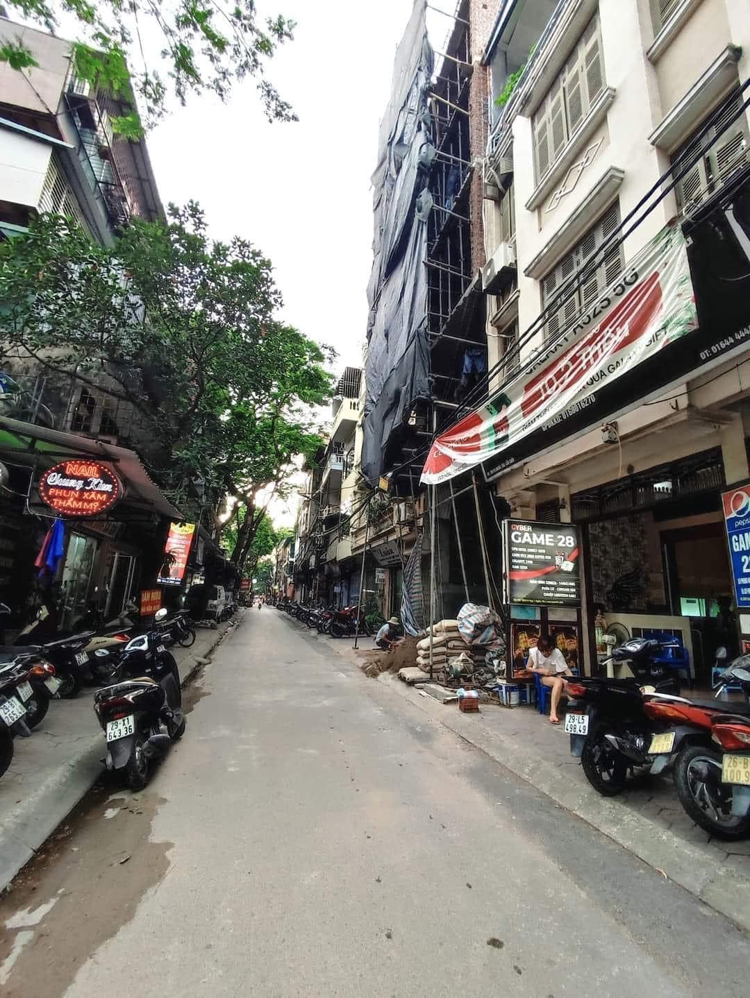 Bán Nhà Phố Nghĩa Tân Quận Cầu Giấy. 80m Xây 9 Tầng Nhỉnh 30 Tỷ. Cam Kết Ảnh Thật Mô Tả Chính Xác. Chủ Cần Thanh Khoản