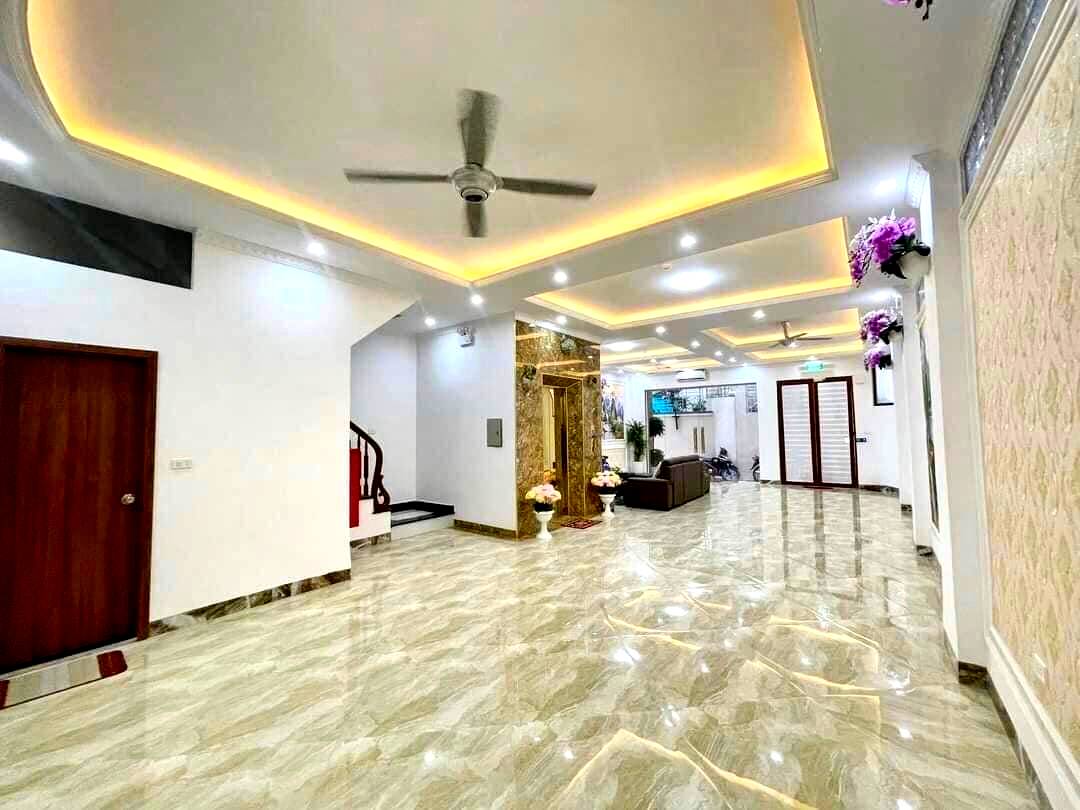 Bán Nhà Phố Đội Cấn Quận Ba Đình. 100m Xây 7 Tầng Mặt Tiền 8m Nhỉnh 25 Tỷ. Cam Kết Ảnh Thật Mô Tả Chính Xác. Chủ Muốn