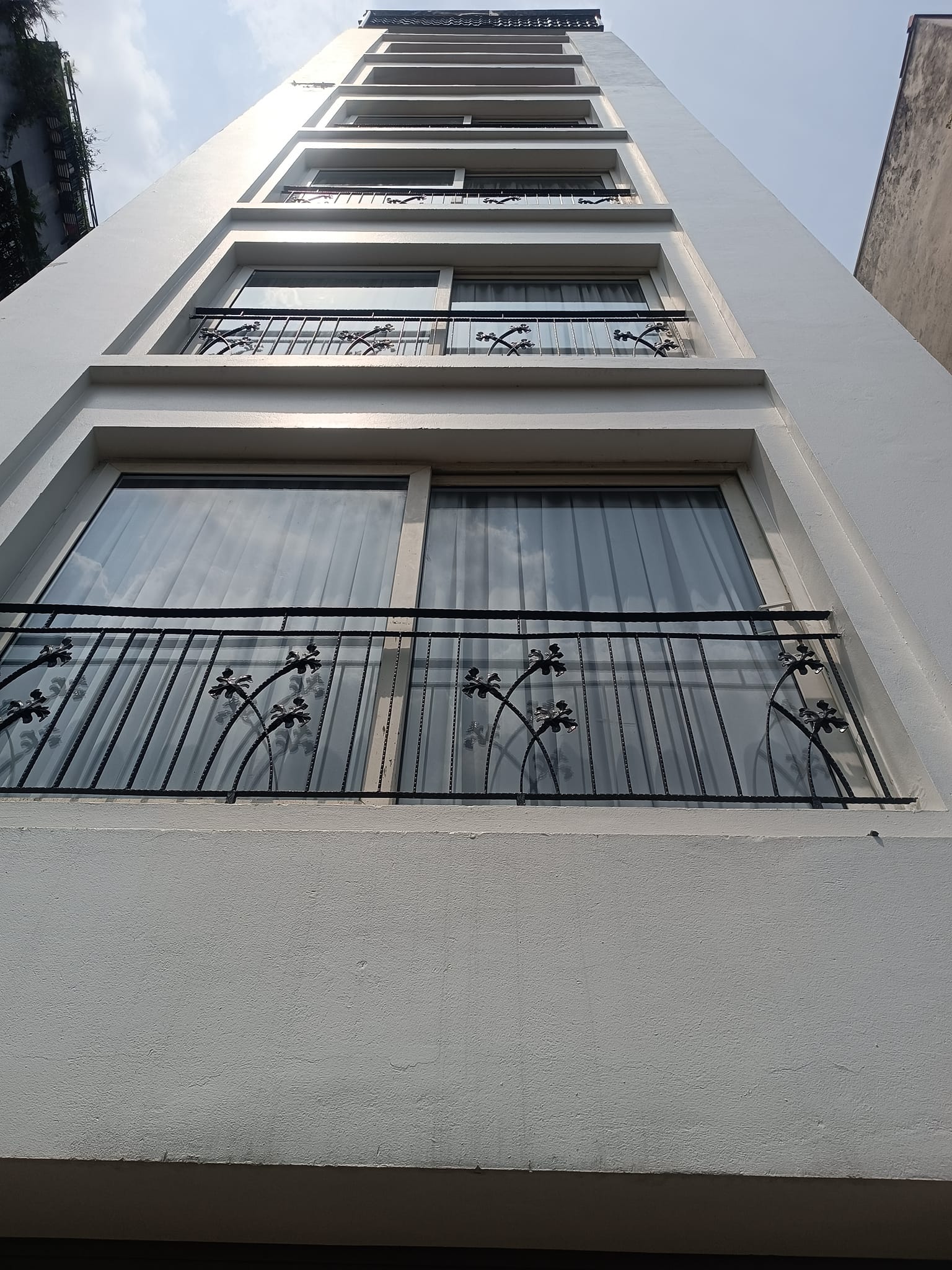 TÒA NHÀ APARTNENT, TÔ NGỌC VÂN, TÂY HỒ: 65M X8T, MT 5M, GIÁ 21,5 TỶ