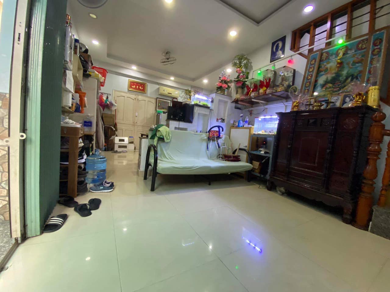 QUẬN 3 CMT8 - 40m2 - NGANG KHỦNG - 2 TẦNG Giá 4 tỷ 5