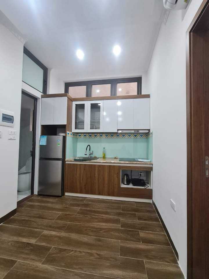 bán gấp Tòa nhà Căn Hộ Cao Cấp Đường Lạc Long Quân Bưởi Ba Đình Tây Hồ DT 130 m2 giá 50,5 tỷ