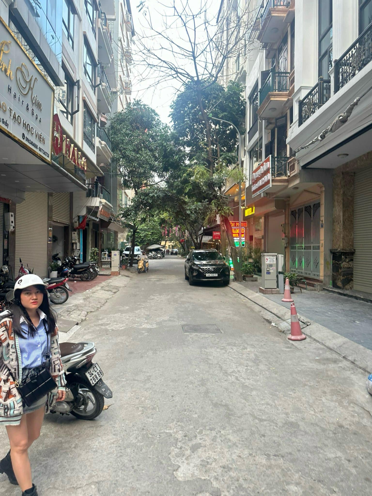 Bán nhà Ngõ 6 Phương Mai,DT 40m x 4 tầng, ngõ kinh doanh sầm uất