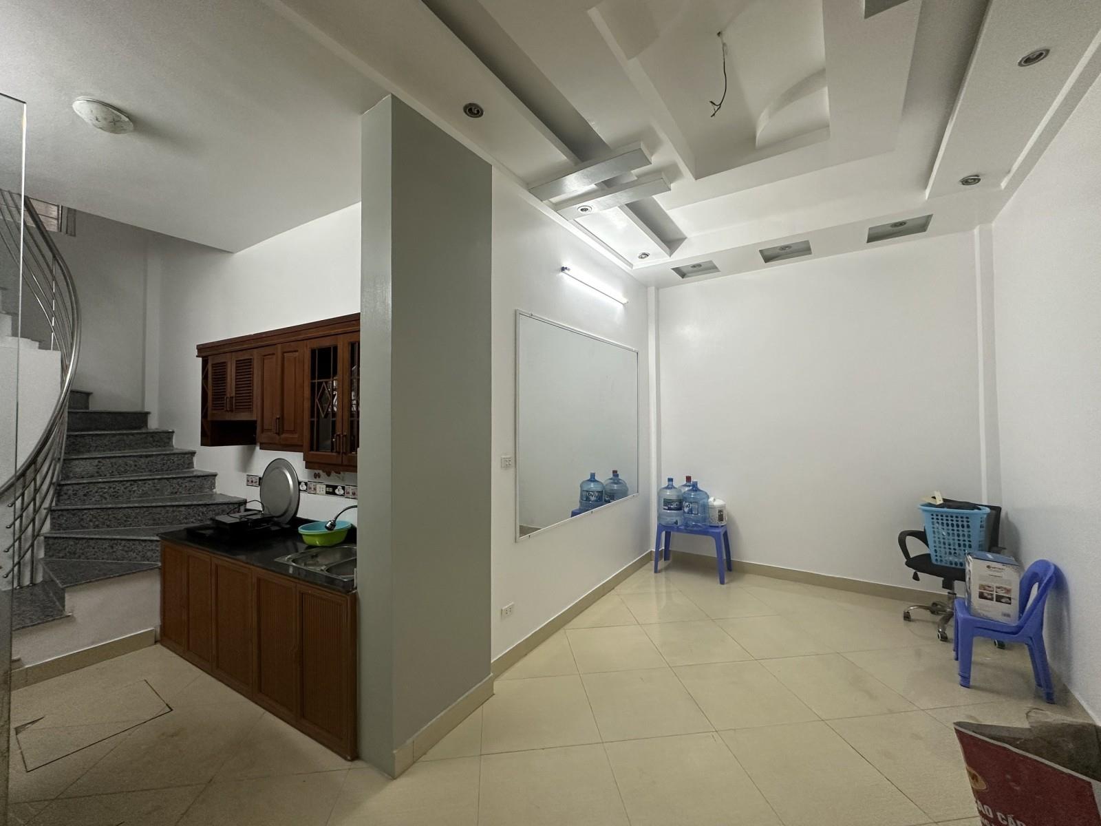 Tìm Người Thuê PHÒNG phố Trương Định - 20m2 khép kín