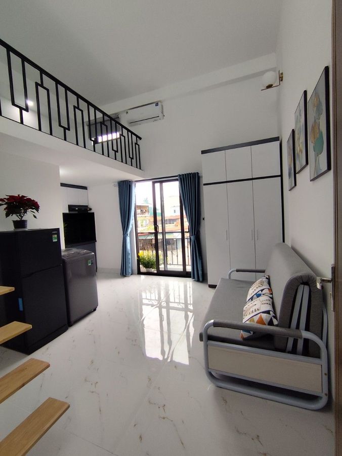 Chính chủ bán tòa nhà dòng tiền 101m2 đường Cầu Giấy, 7 tầng, MT 10m, giá 16.8 tỷ