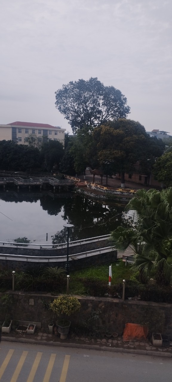 BÁN GẤP NHÀ MẶT PHỐ KINH DOANH, VIEW HỒ, 2 MẶT TIỀN, NGAY CẦU PHÙNG, 5 TẦNG, 62m2 nhỉnh 6 tỷ