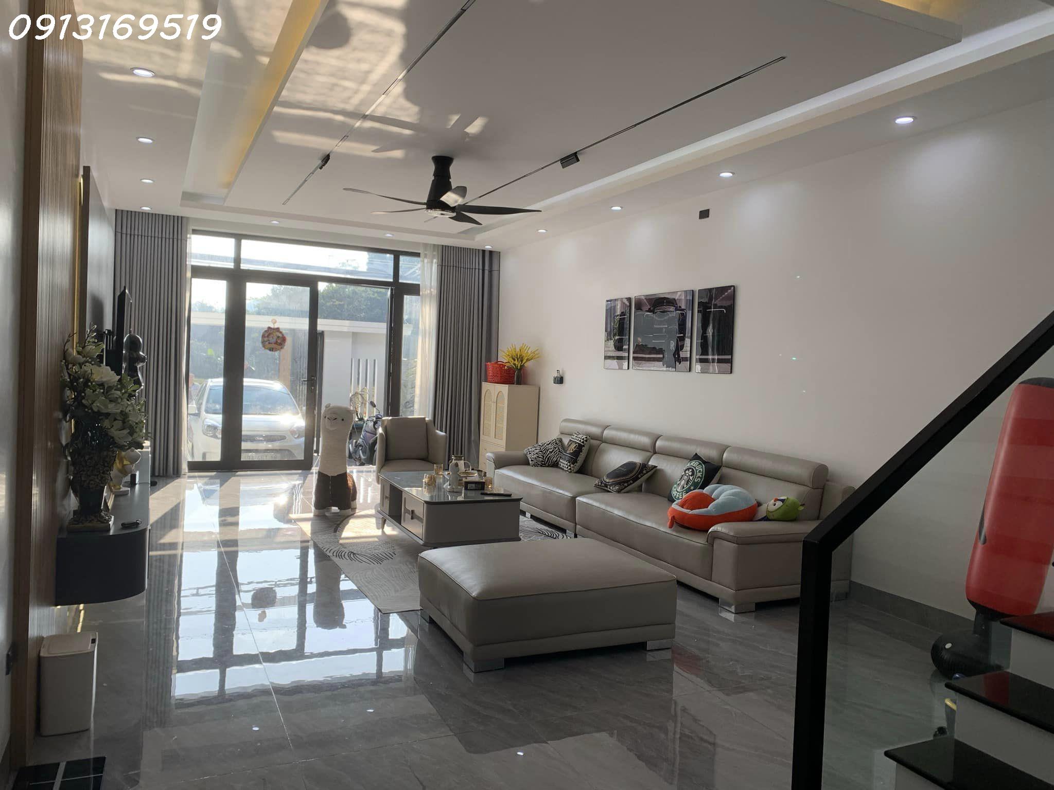 TÒA CHDV TRẦN PHÚ Ô TÔ ĐỖ CỬA 45M2 5T 8PKK DÒNG TIỀN 800TR MỖI NĂM GIÁ 6.9 TỶ