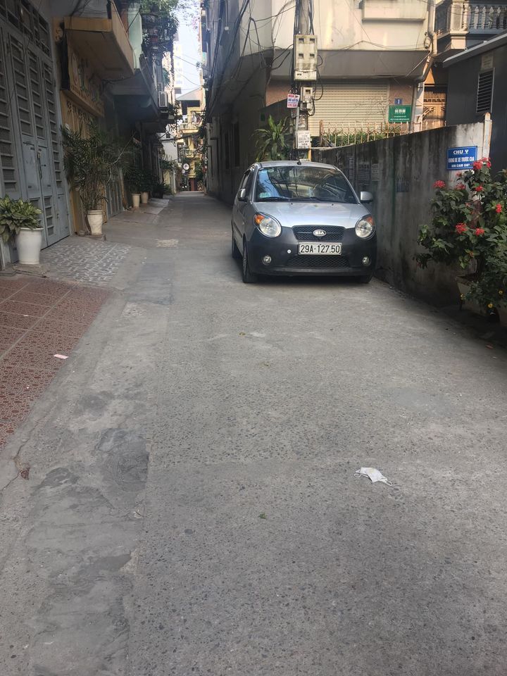 Cho thuê nhà ngõ ô tô tránh Thái thịnh - đống đa - 70m - 7 tầng - 7 ngủ - 28 triệu/tháng (có thương lượng) LH 0844899222