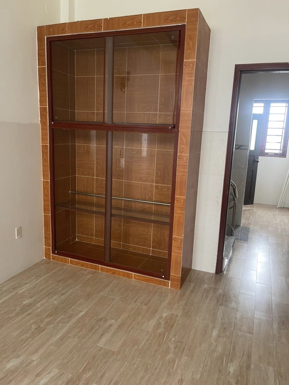 NHÀ ĐẸP 4 TẦNG SÁT MẶT TIỀN NGAY MINH PHỤNG NHỈNH 5 TỶ