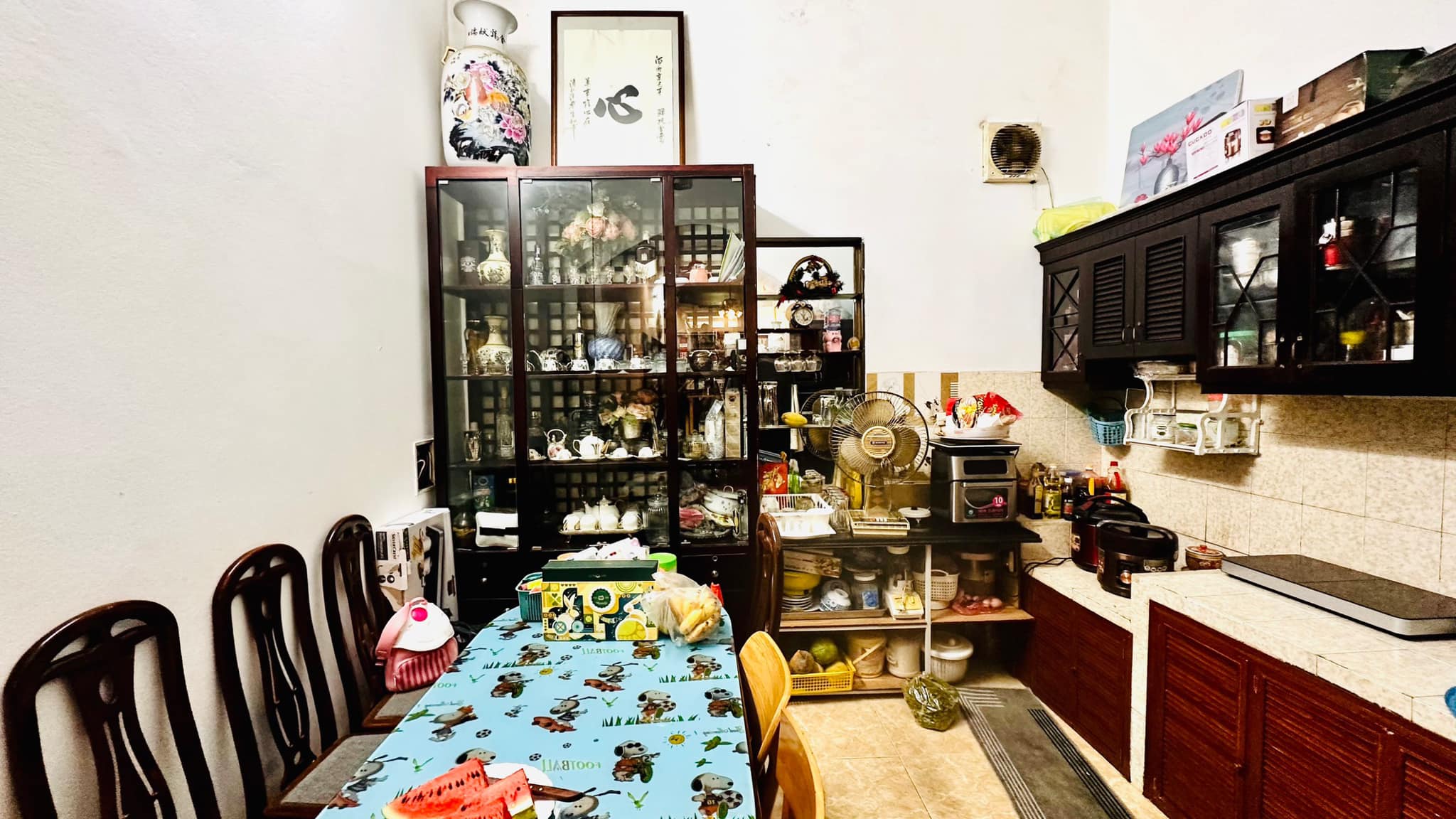 Bán nhà Trương Định,DT 51m x 5 tầng, o tô tránh , vỉa hè rộng, kinh doanh sầm uất