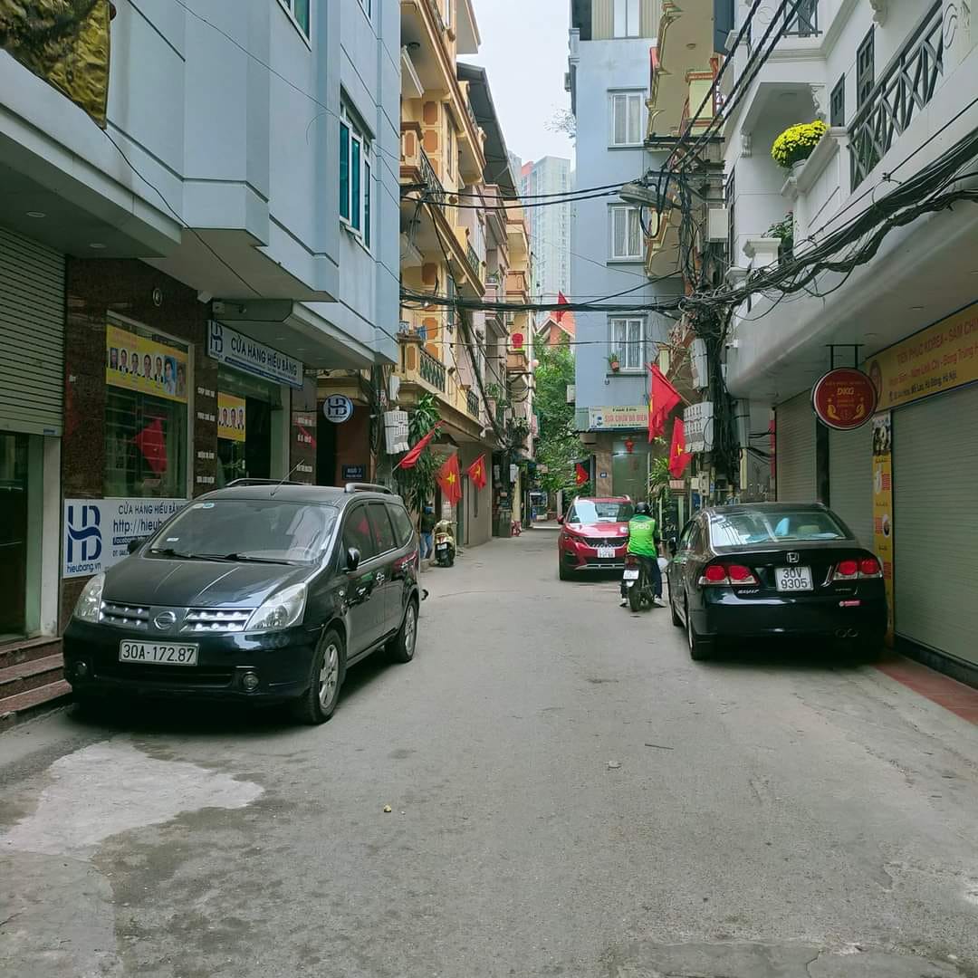 Bán nhà Ngọc Hà, Ba Đình, dt 50m, lô góc 2 mặt ngõ, ô tô vào nhà. Giá 9.8 tỷ