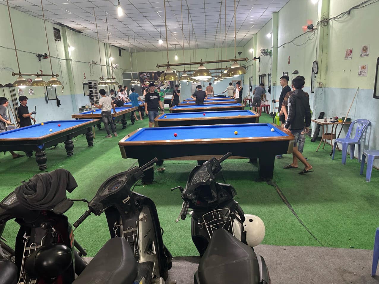 Bình Chánh ! Sang lại CLB BiDa Mặt bằng đường lớn Lại Hùng Cường, Vĩnh Lộc B ,Tel : 0909987541 ( Chính chủ ) ,