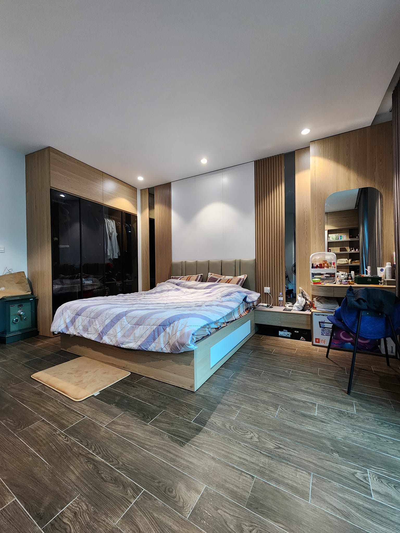 ⭐(PHÂN LÔ VIP-ÔTÔ TRÁNH-KINH DOANH) Phố Giảng Võ 47mx6T Thang Máy MT 5.4m 14.6 tỷ⭐