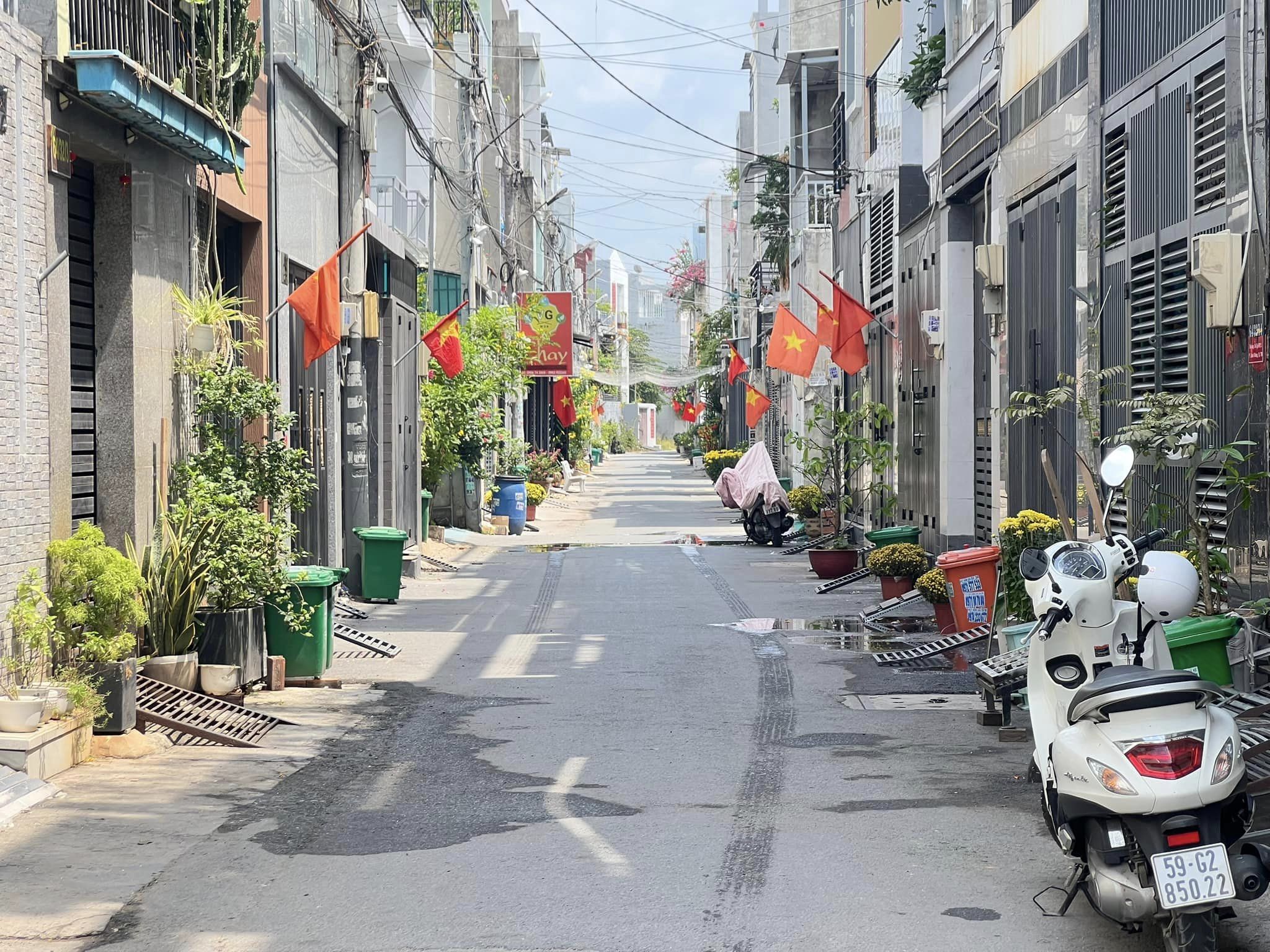 Rất Phù Hợp Gia Đình Tài Chính 5 Tỷ Nhà 3 Tầng Xe Tải Quay Đầu Linh Đông Thủ Đức