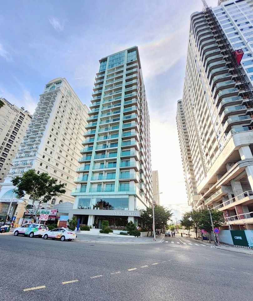 Chính chủ bán căn hộ 2PN view biển Mỹ Khê Đà Nẵng - giá sập hầm - sổ hồng lâu dài công chứng ngay