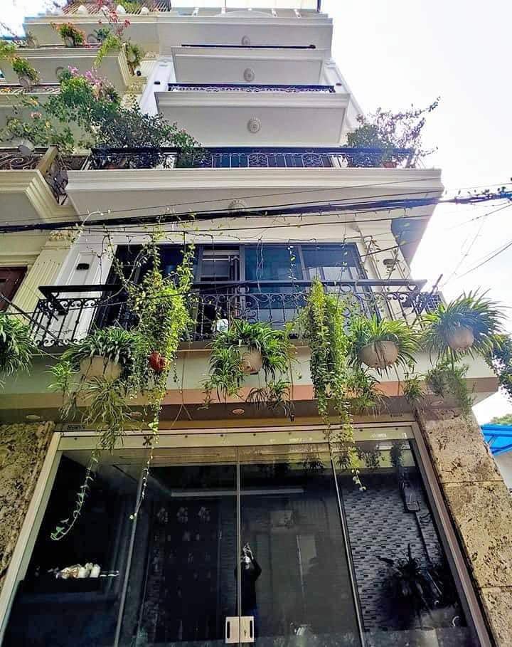 Bán nhà mặt ngõ Vĩnh Phúc, Ba Đình, 15m ra mặt phố, lô góc 2 mặt ngõ. Giá 5.9 tỷ