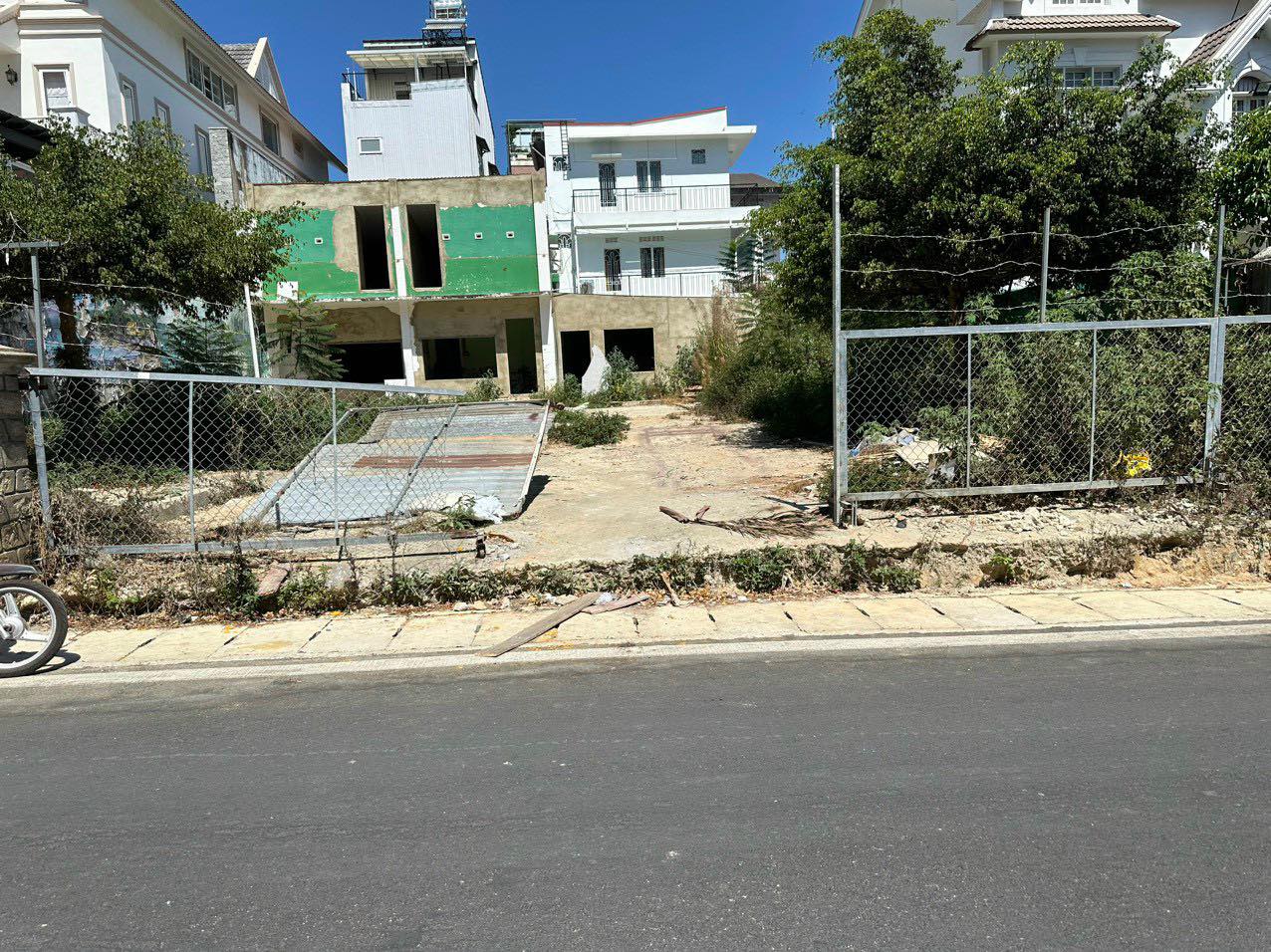 Cho thuê đất đường Đinh Tiên Hoàng Đà Lạt 500m2