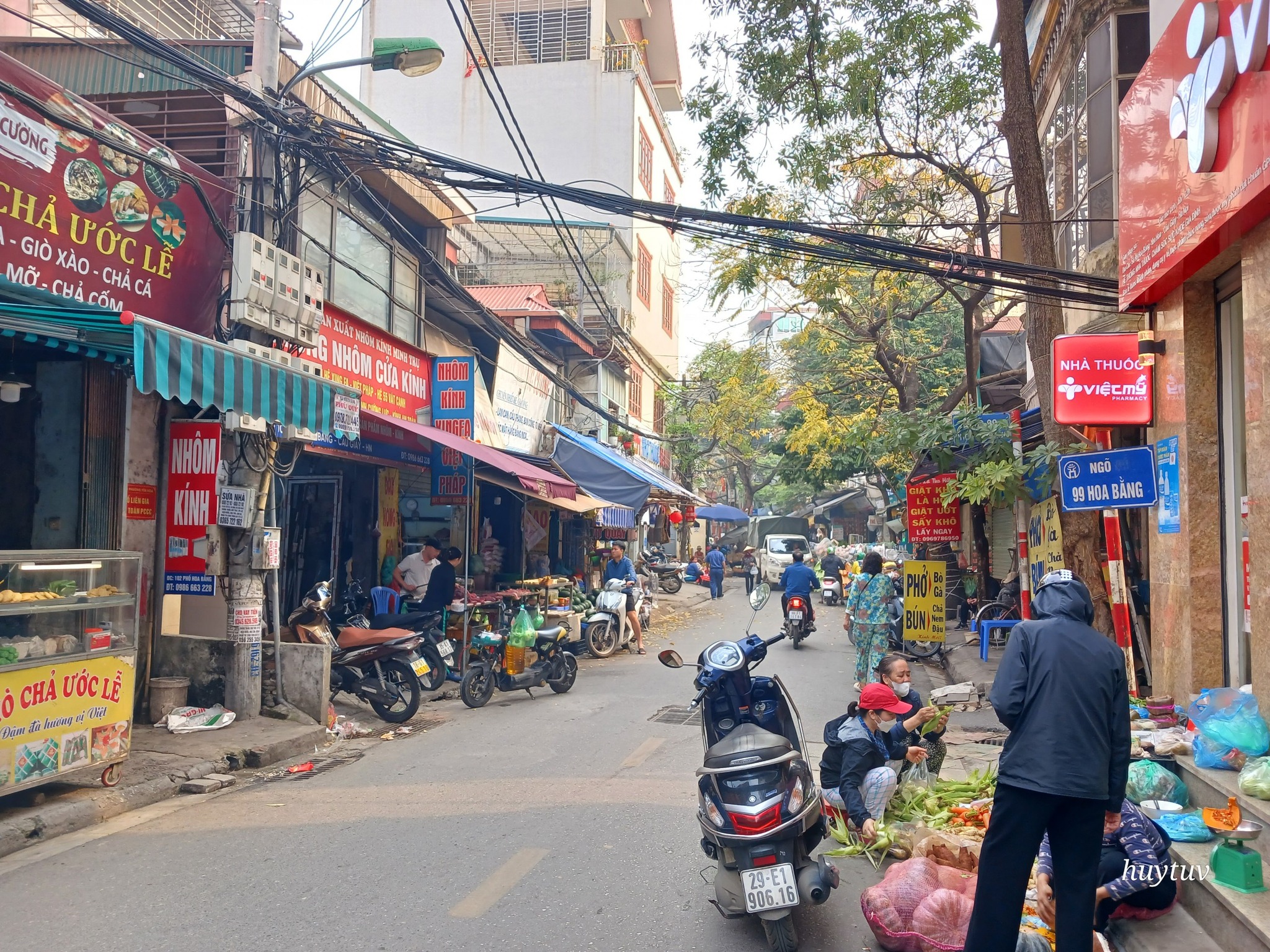 Bán nhà mặt phố Phúc Xá,DT 36/42m x 5 tầng,kinh doanh sầm uất,giá 7 tỷ