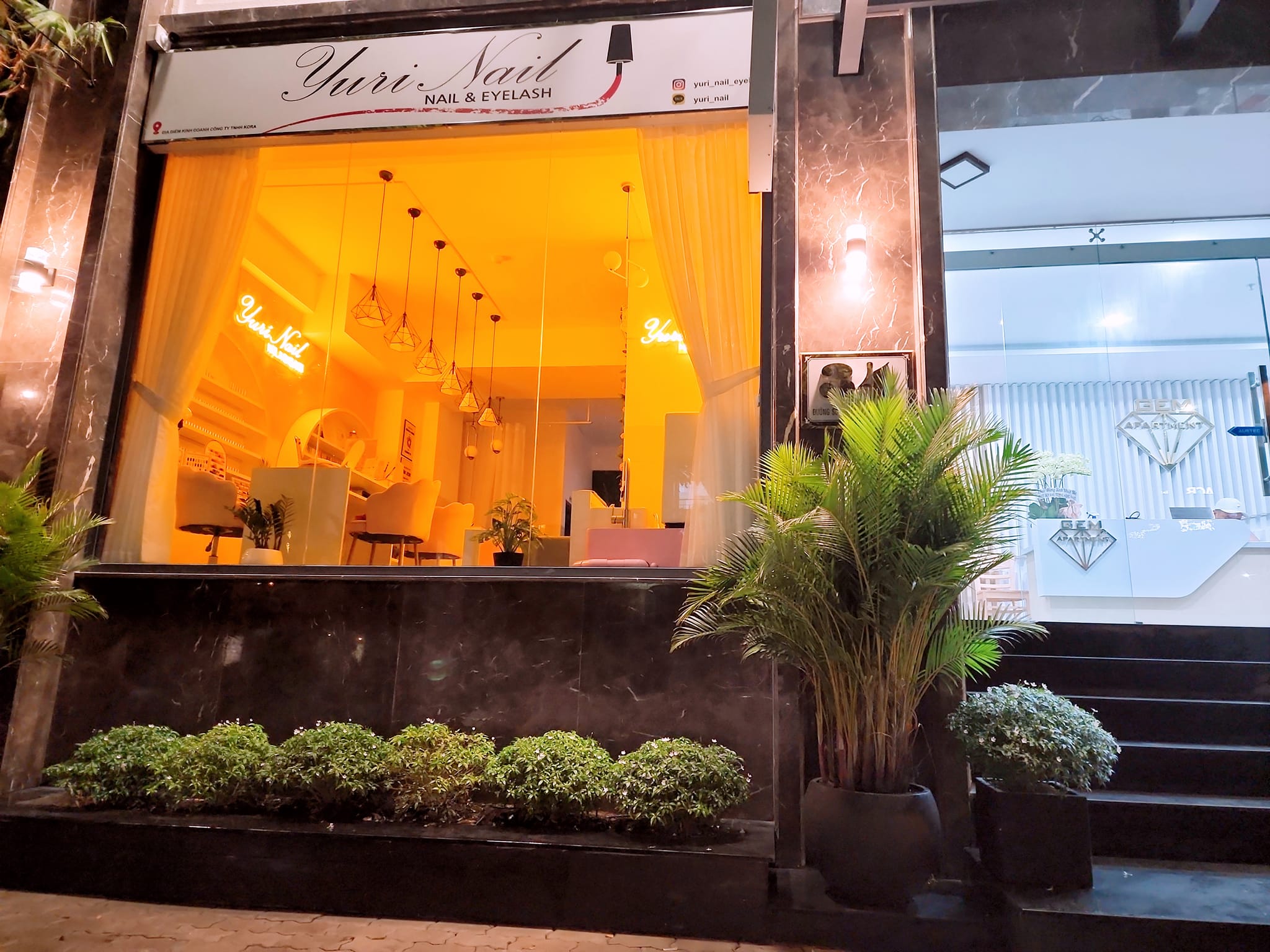 Do việc học của con phải về Hàn định cư Cần sang nhượng Tiệm Nails , Mi ,Gội đầu