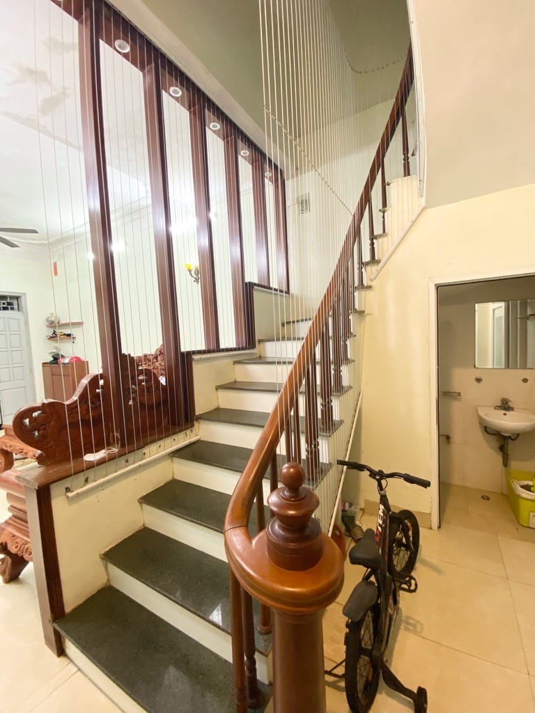 Bán nhà phân lô Doãn Kế Thiện, 65m2 x 4Tầng, Ôtô tránh 20m, 2 mặt thoáng, giá 9.5 tỷ 0969693855.