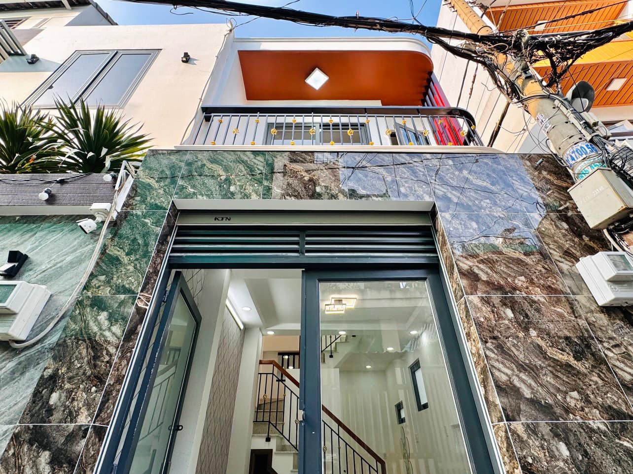 Bán nhà mới 2 mặt tiền đường Thống nhất, phường 16 GV giá 2 tỷ 6