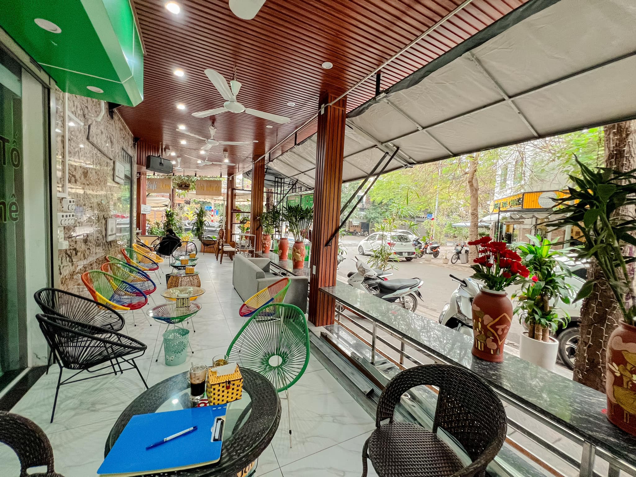 CC Bán nhà MP Đỗ Đức Dục – Miếu Đầm 55m2 x 5Tầng vỉa hè kinh doanh, 20.5 tỷ