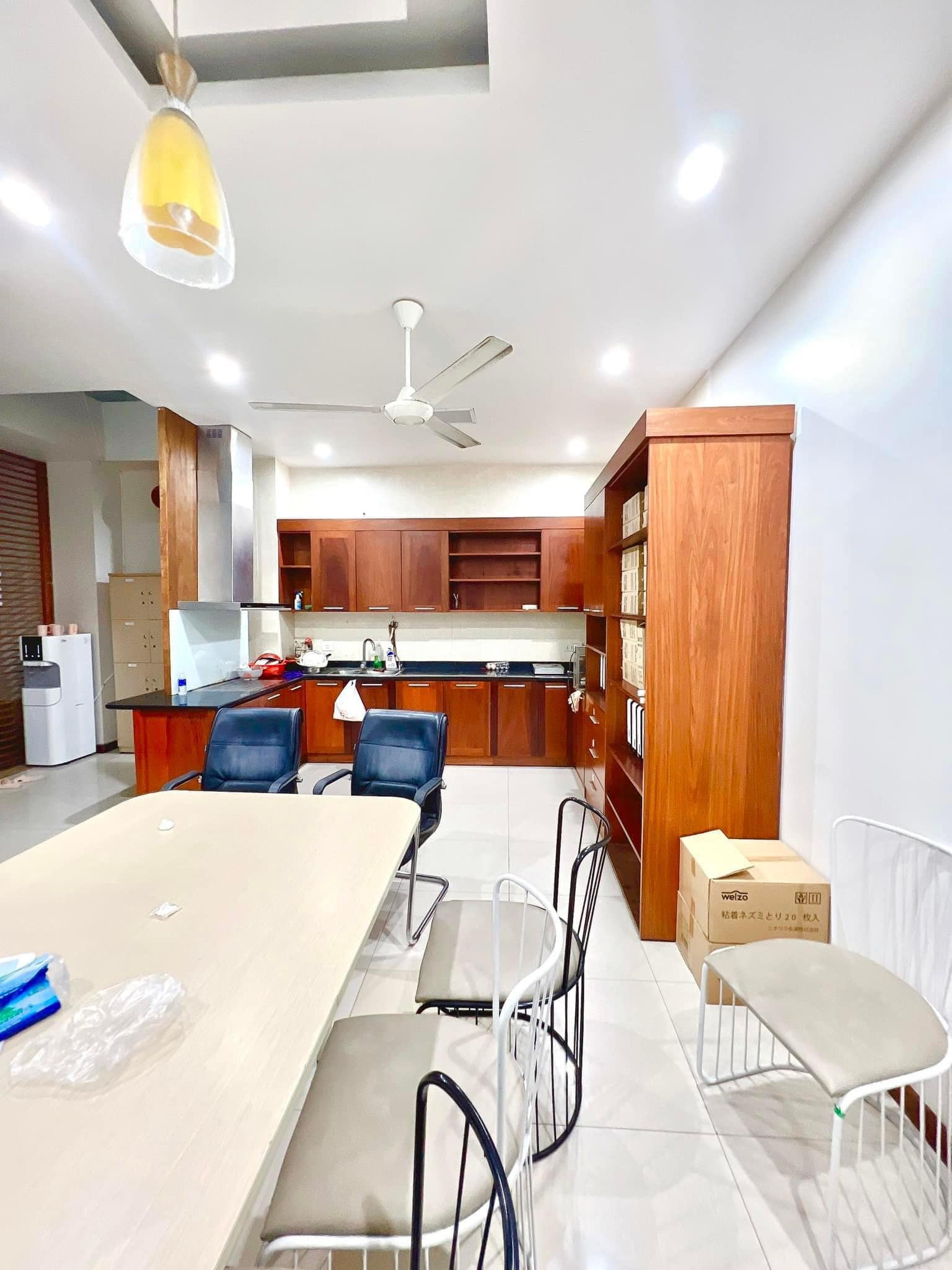 Mặt Phố Quán Sứ Hàng Bông 140M2 3 Tầng Mặt Tiền 4.5M 68 Tỷ 1 SỔ 1 CHỦ- 2 Mặt Thoáng