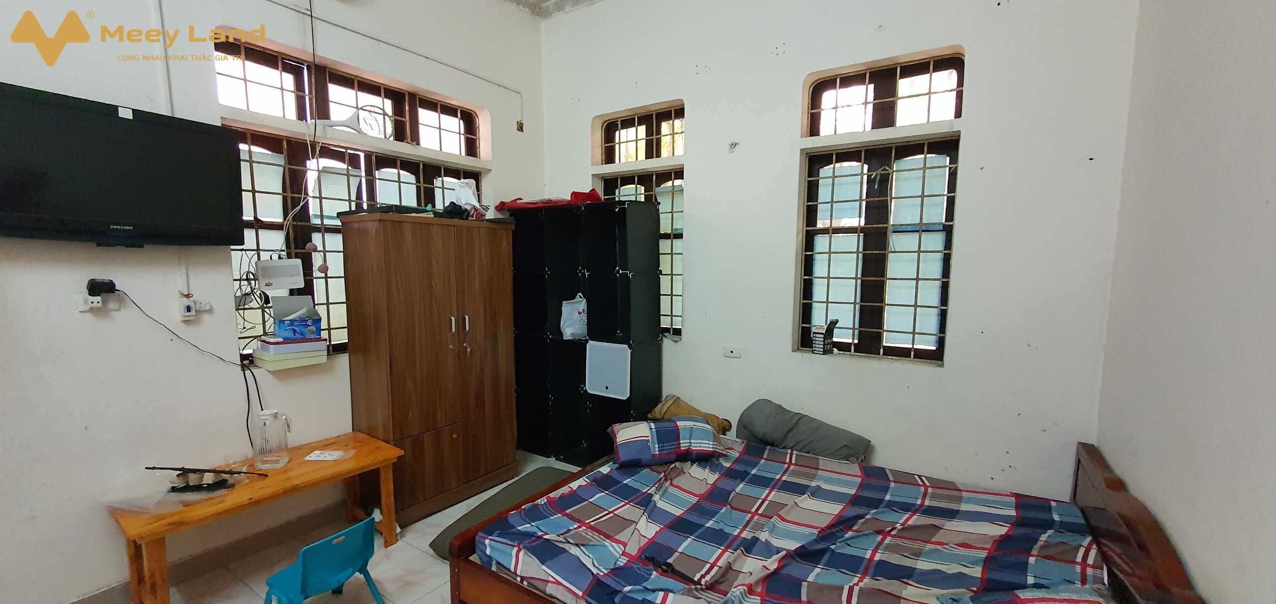 Cho thuê phòng tầng 3 lối thang riêng tại Lê Trọng Tấn, (Trường Trinh đi vào) giá chỉ 3 tr